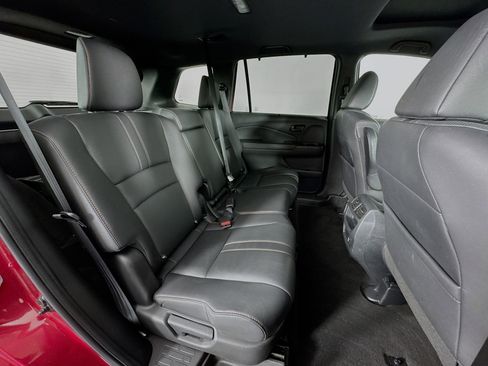 Certified 2022 Honda Passport TrailSport image 28