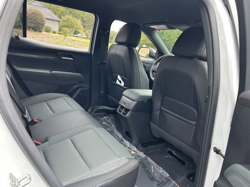 New 2026 GMC Terrain AT4 w/ Technology Package II image 42