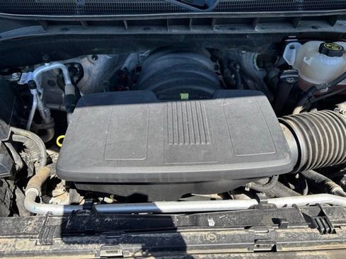 Used 2023 Chevrolet Silverado 1500 ZR2 w/ Technology Package AWD/4WD image 26