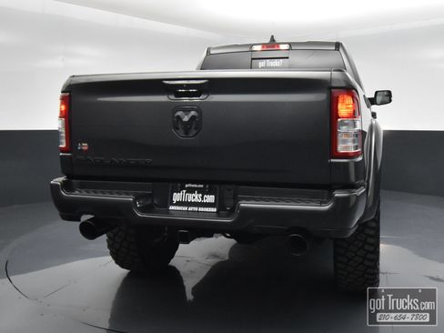 Used 2022 RAM 1500 Big Horn AWD/4WD image 6