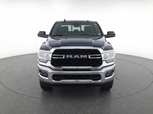 Used 2025 RAM 2500 Big Horn AWD/4WD image 2