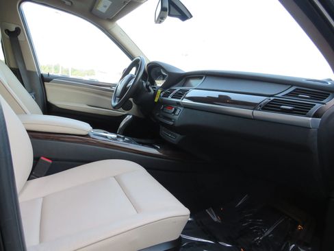 Used 2013 BMW X5 xDrive35i image 12