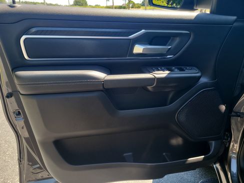 Used 2025 RAM 1500 Big Horn AWD/4WD image 17