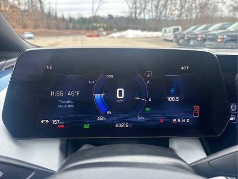 Used 2025 Chevrolet Equinox EV LT image 18