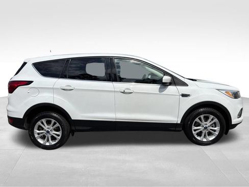Used 2019 Ford Escape SE AWD/4WD image 6