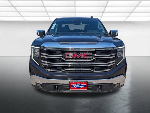 Certified 2024 GMC Sierra 1500 SLT RWD image 25