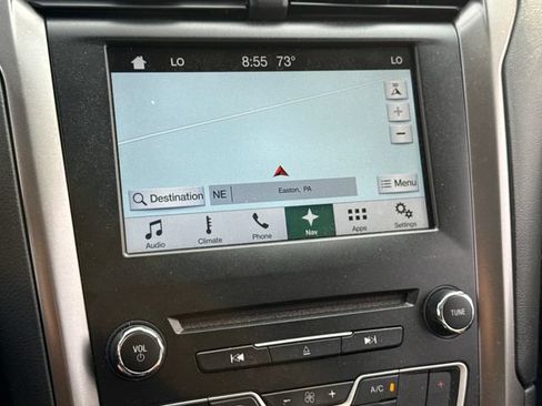 Used 2017 Ford Fusion SE w/ Equipment Group 201A FWD image 31
