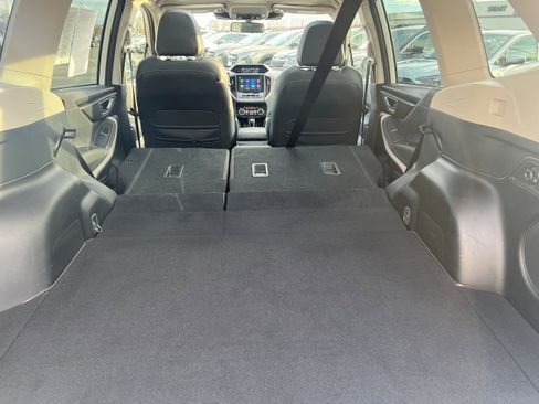 Certified 2022 Subaru Forester Limited image 12