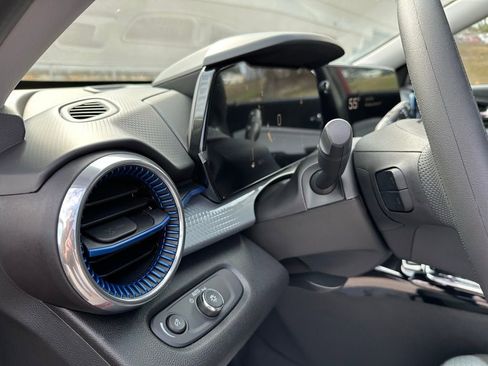 New 2026 Chevrolet Trax LT image 40