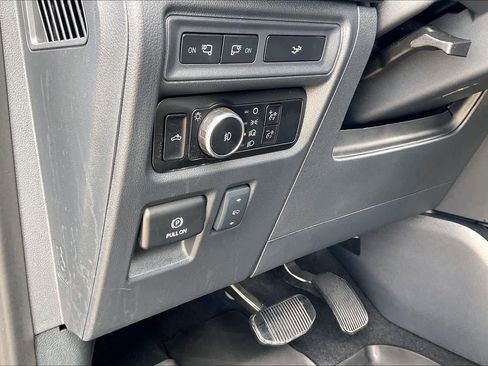 Used 2023 Ford F150 XLT w/ Equipment Group 302A High image 34