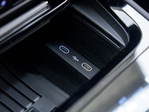 New 2026 Porsche Cayenne Coupe image 28