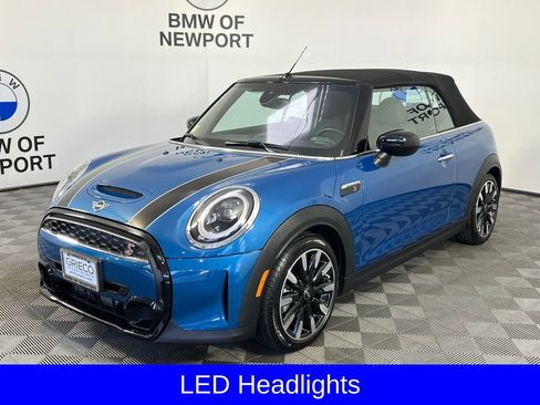 Used 2024 MINI Cooper S FWD image 3