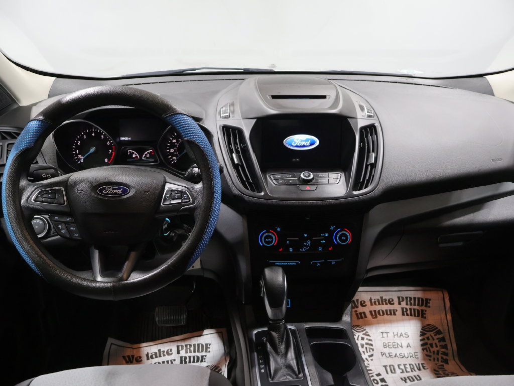 Used 2018 Ford Escape SE w/ SE Sync 3 Package AWD/4WD image 21