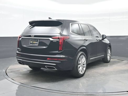 Used 2020 Cadillac XT6 Premium Luxury FWD image 6