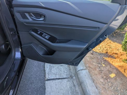 Used 2025 Honda Accord Touring image 31