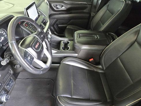 Used 2021 GMC Yukon SLT w/ SLT Luxury Plus Package image 13