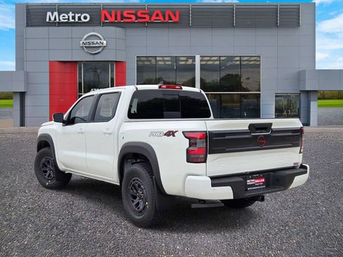 New 2026 Nissan Frontier PRO-4X w/ Tow Package AWD/4WD image 4