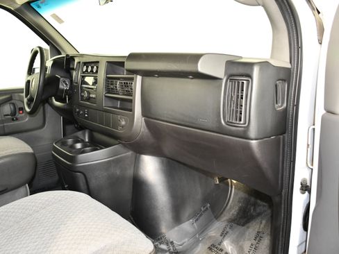 Used 2013 Chevrolet Express 3500 LT w/ LT Preferred Equipment Group RWD image 38