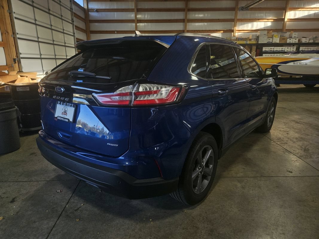Used 2022 Ford Edge SEL w/ Sport Appearance Package AWD/4WD image 8