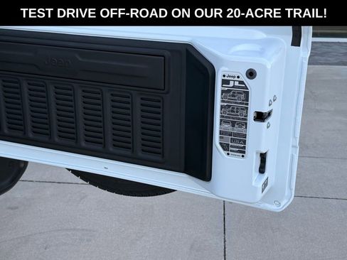 New 2026 Jeep Wrangler Sahara image 39