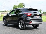 Used 2024 Chevrolet Trax LT w/ Driver Confidence Package image 5