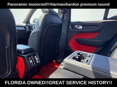 Used 2019 Volvo XC40 T5 R-Design AWD/4WD image 17