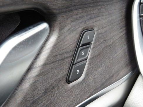 Used 2022 Jeep Grand Cherokee Overland image 28