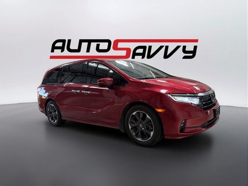 Used 2022 Honda Odyssey Elite image 3