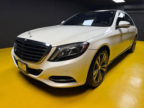 Used 2016 Mercedes-Benz S 550 Sedan w/ Premium Package image 4