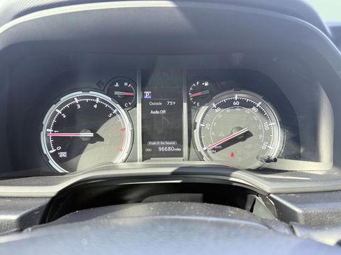 Used 2022 Toyota 4Runner TRD Off-Road image 74