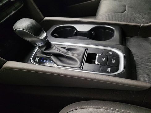 Used 2019 Hyundai Santa Fe SEL FWD image 26
