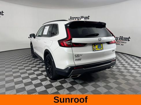 Used 2025 Honda CR-V Sport-L image 7