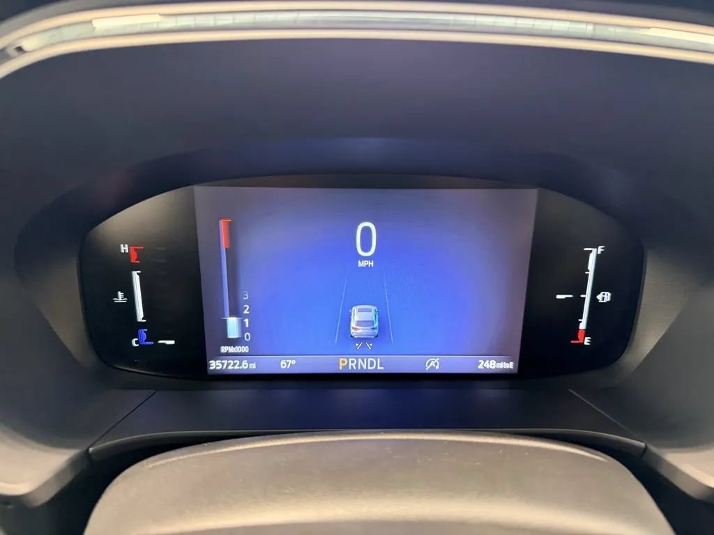 Used 2025 Ford Escape ST-Line Select AWD/4WD image 12