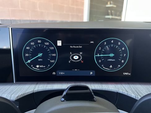 Used 2024 Hyundai Santa Fe Calligraphy image 20