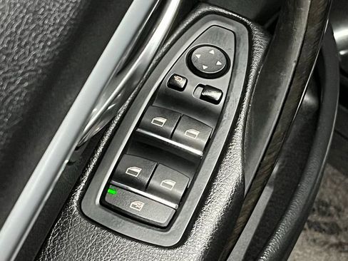 Used 2018 BMW 330i Sedan image 17