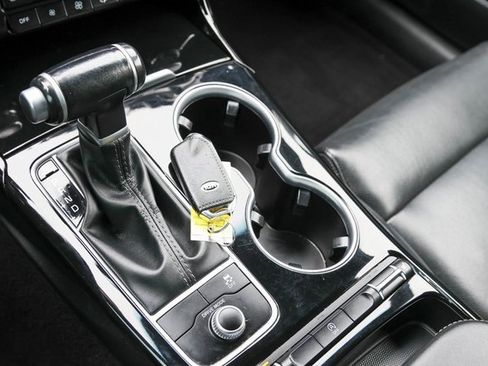 Used 2021 Kia Stinger GT-Line image 20