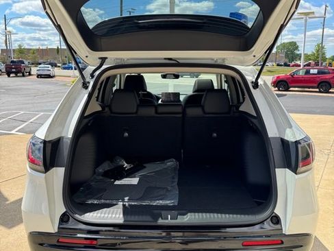 New 2026 Honda HR-V EX-L image 12