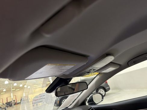 Used 2023 Toyota Camry SE w/ Cold Weather Package image 10