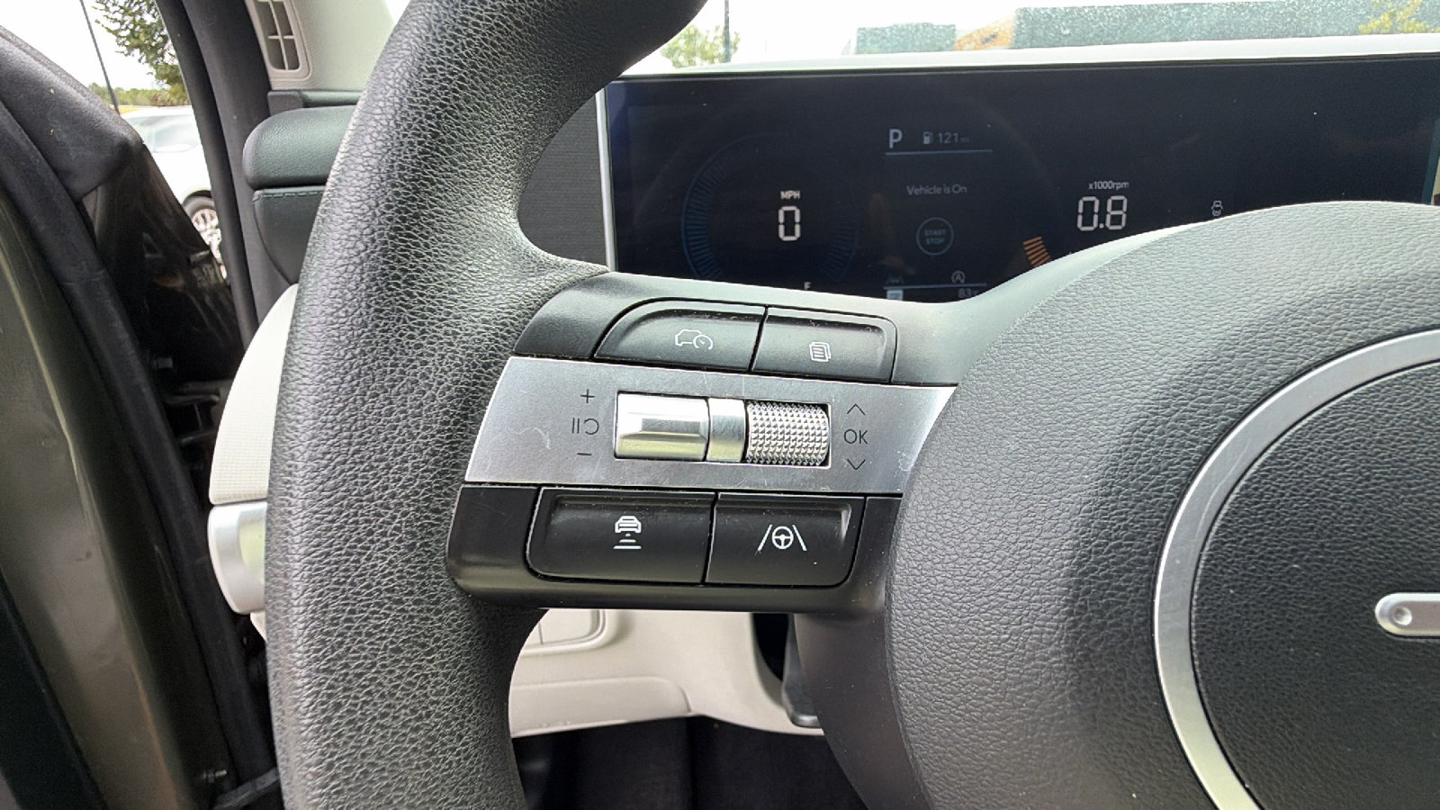 Used 2025 Hyundai Tucson SEL AWD/4WD image 26