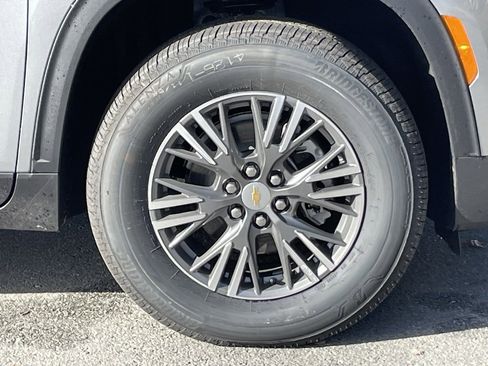 New 2026 Chevrolet Traverse LT w/ Driver Confidence Package image 33