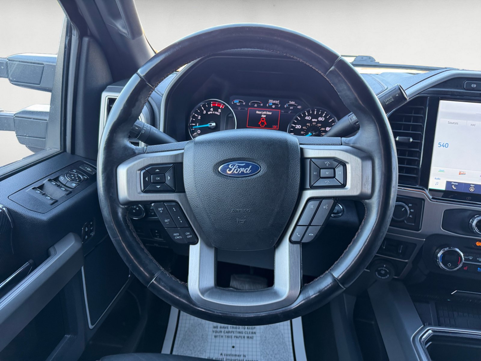 Used 2022 Ford F350 Platinum AWD/4WD image 11