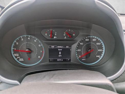 Used 2023 Chevrolet Malibu LT image 11