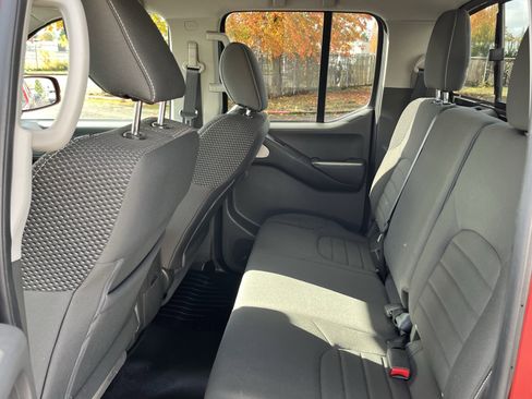 Used 2019 Nissan Frontier PRO-4X image 15