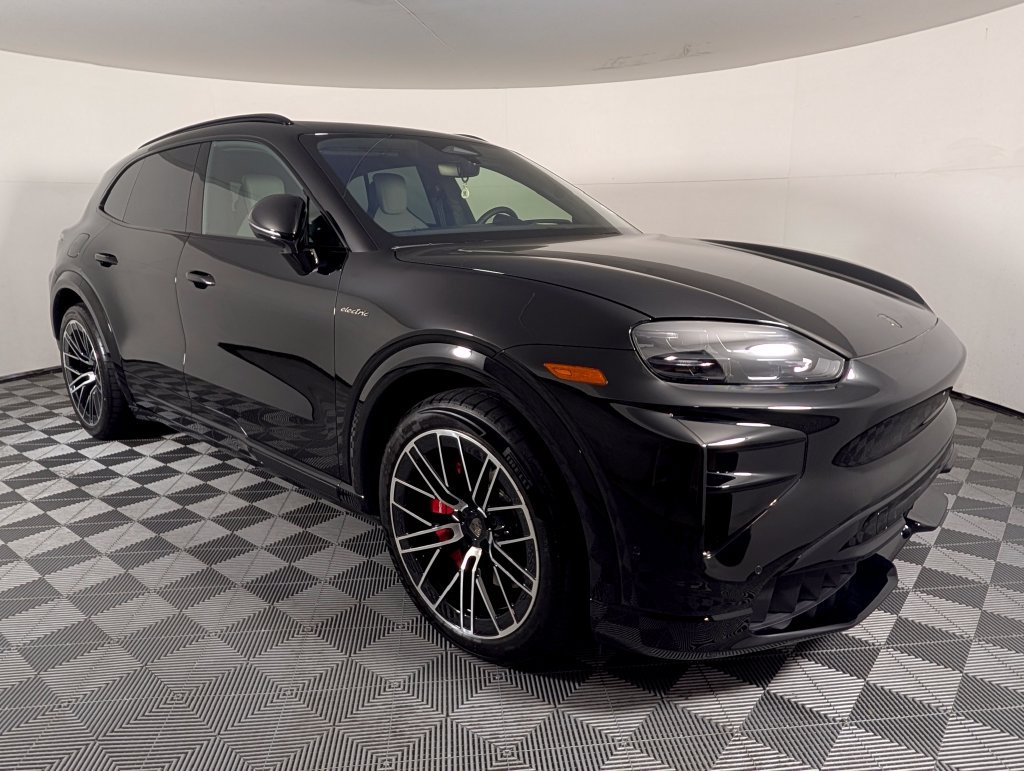 New 2026 Porsche Cayenne Turbo AWD/4WD image 9