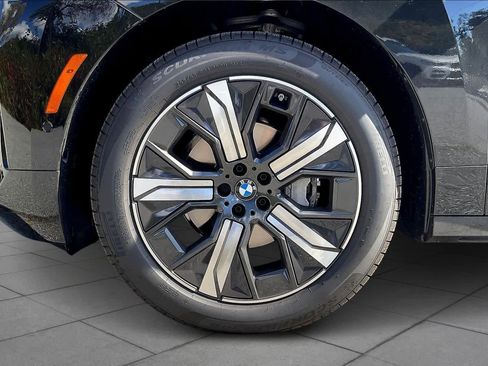 Used 2026 BMW iX xDrive45 image 10