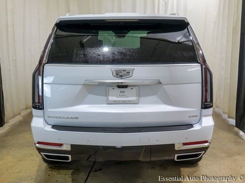 New 2026 Cadillac Escalade Platinum Luxury image 5