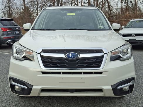 Used 2018 Subaru Forester 2.5i Touring image 2