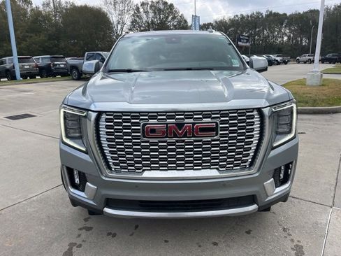 Used 2024 GMC Yukon Denali w/ Max Trailering Package image 12
