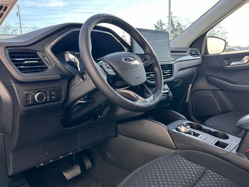 New 2026 Ford Escape Active w/ Active Premium Tech Pack image 8