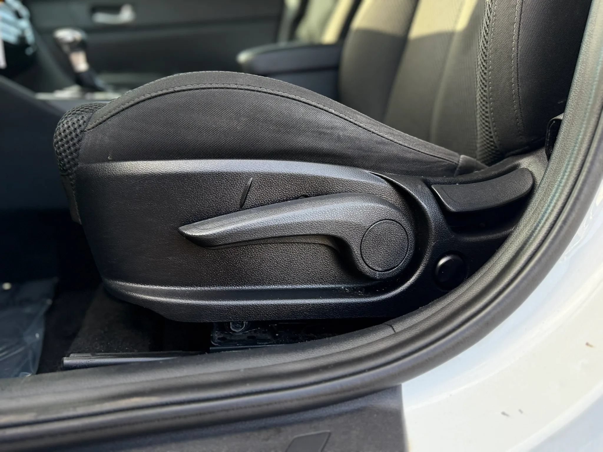 Used 2019 Kia Optima LX FWD image 25